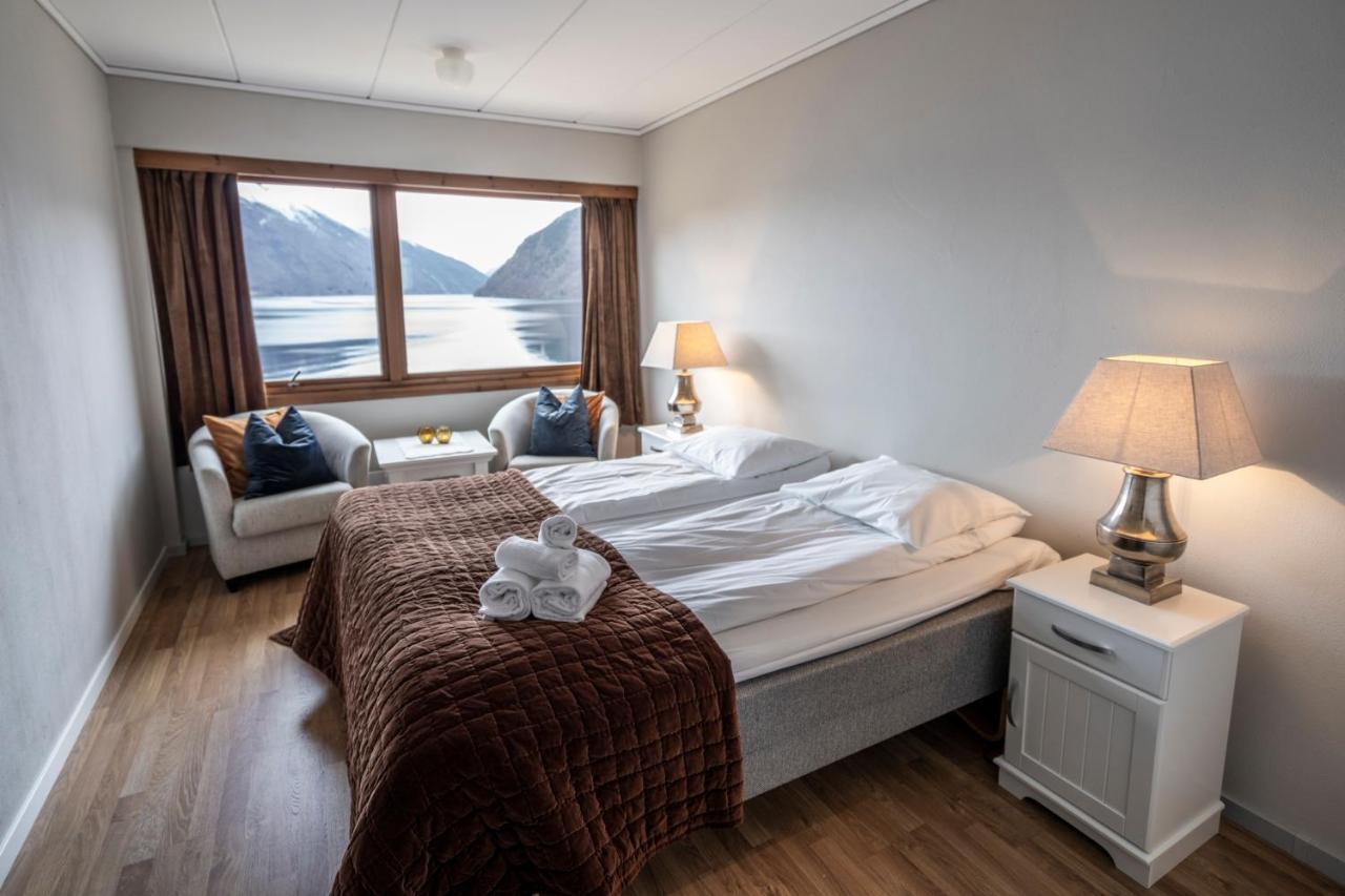 Dragsvik Fjordhotel (Adults Only) Balestrand Exteriér fotografie